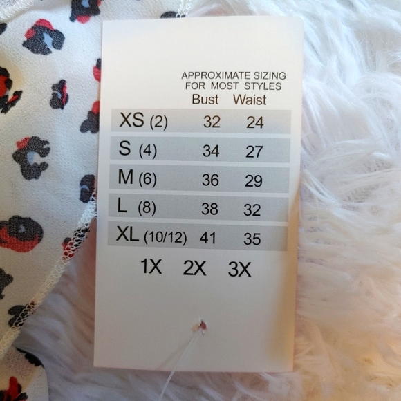 She + Sky || Flowy Wrap Dress with Tie Detail & Flutter Neckline, Size L - Picture 7 of 7